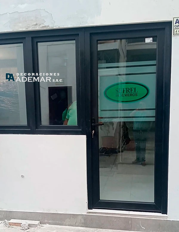 mamparas herméticas insulado