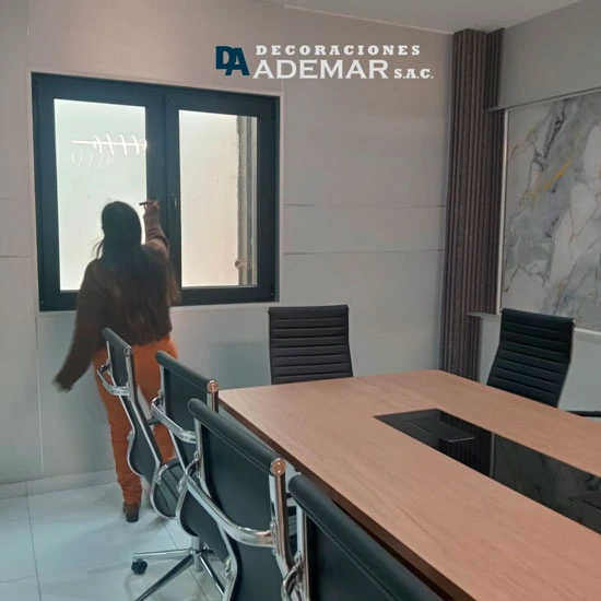 ventanas herméticas de pvc instalado en lima por decoraciones ademar
