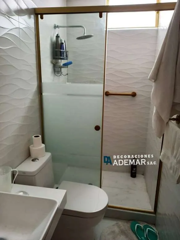 puertas de ducha dorado arenado lima peru