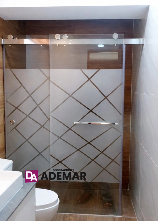 puertas de ducha con diseño en miraflores